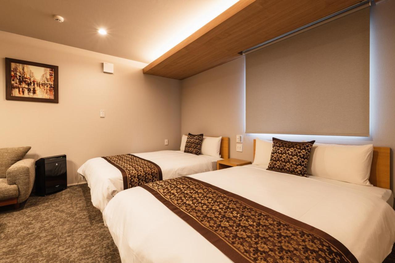 Aparthotel Grand Base Urakami à Nagasaki Extérieur photo